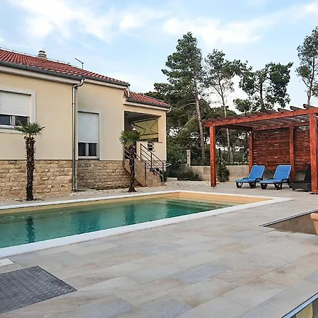 2 Bedroom Cozy In * Bibinje